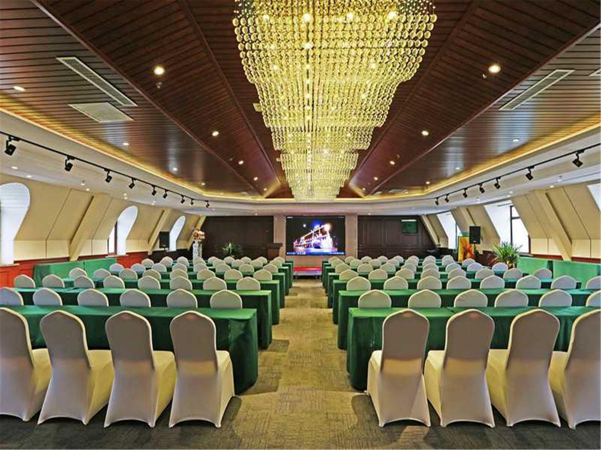 Petrochemical Engineering Hotel 哈尔滨 外观 照片